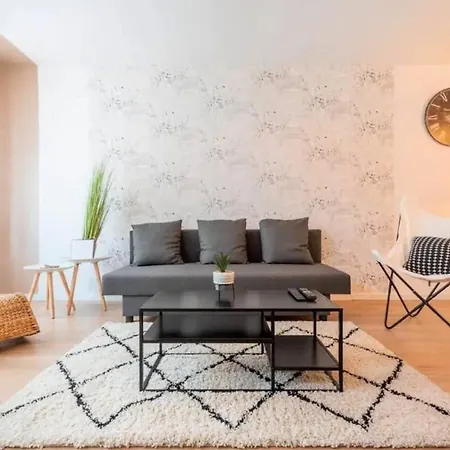 Holiday home Ravissante New 3 Roubaix